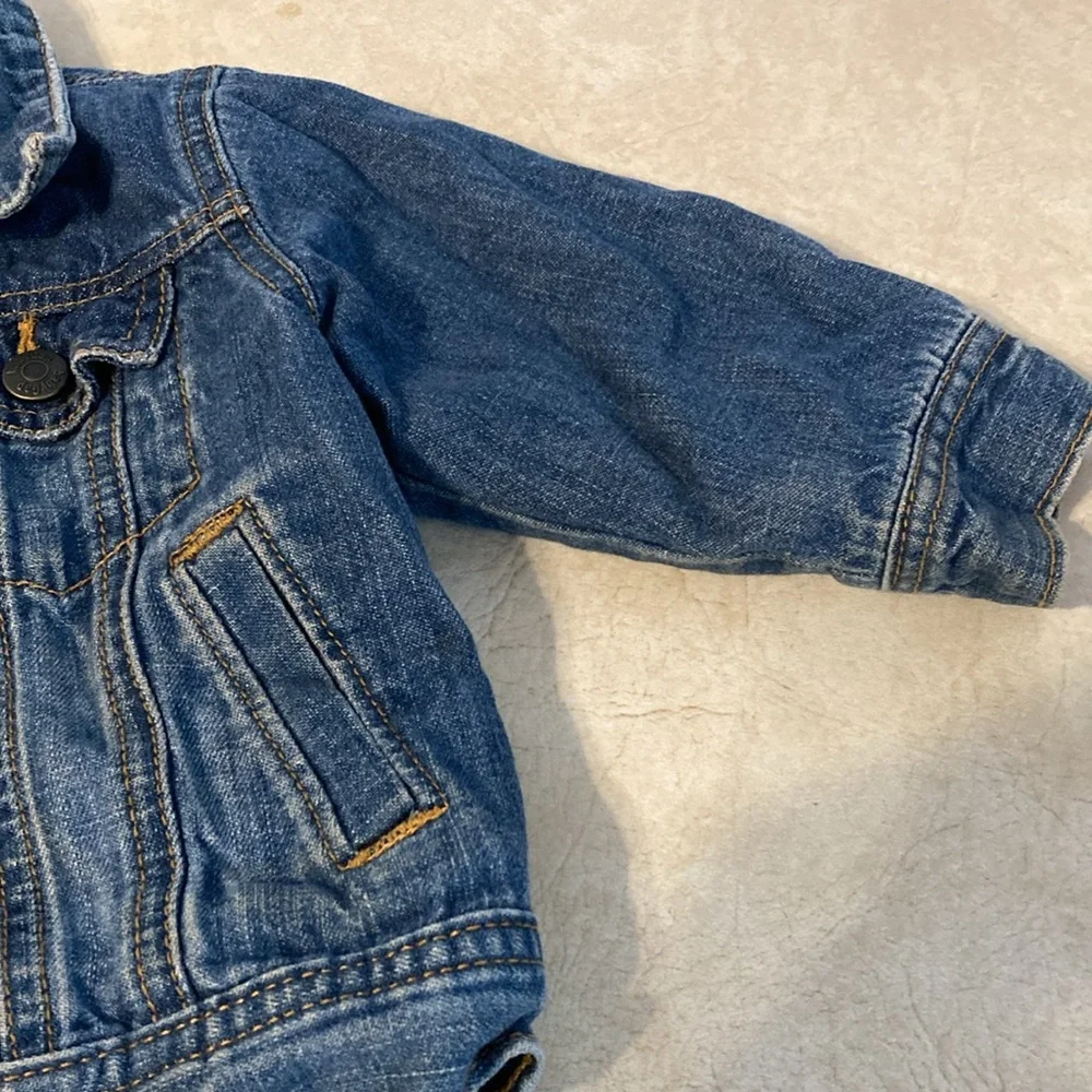Baby Gap 12-18M denim jacket